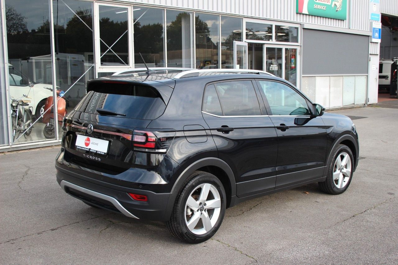 Volkswagen T-Cross Style 18tKM ACC LED DSG SiHzg Kamera APP - SUV: φωτογραφία 3 Volkswagen T-Cross Style 18tKM ACC LED DSG SiHzg Kamera APP - SUV: φωτογραφία 3
