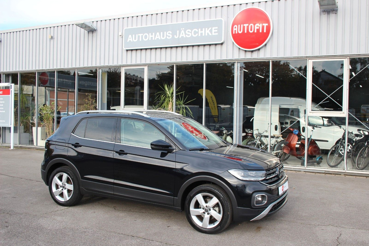 Volkswagen T-Cross Style 18tKM ACC LED DSG SiHzg Kamera APP - SUV: φωτογραφία 2 Volkswagen T-Cross Style 18tKM ACC LED DSG SiHzg Kamera APP - SUV: φωτογραφία 2