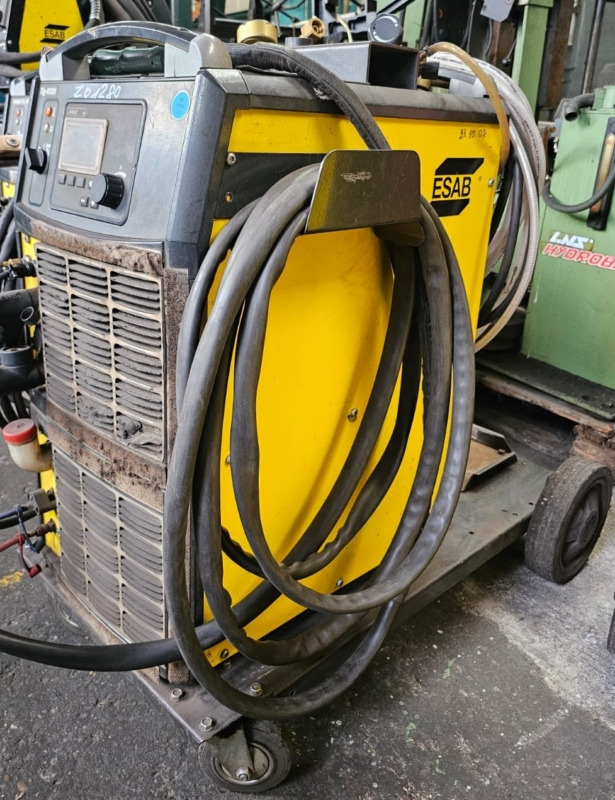 ESAB AB Tig 4000 iw - Ηλεκτροσυγκολλήσεις: φωτογραφία 2 ESAB AB Tig 4000 iw - Ηλεκτροσυγκολλήσεις: φωτογραφία 2