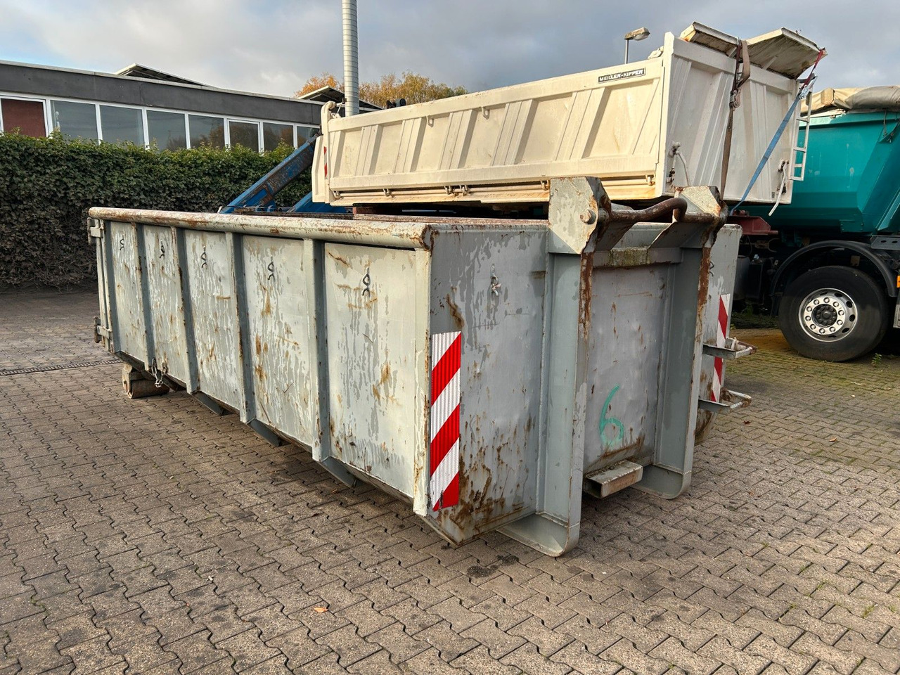 Abrollcontainer Stahl - Φορτηγό φόρτωσης γάντζου: φωτογραφία 3 Abrollcontainer Stahl - Φορτηγό φόρτωσης γάντζου: φωτογραφία 3