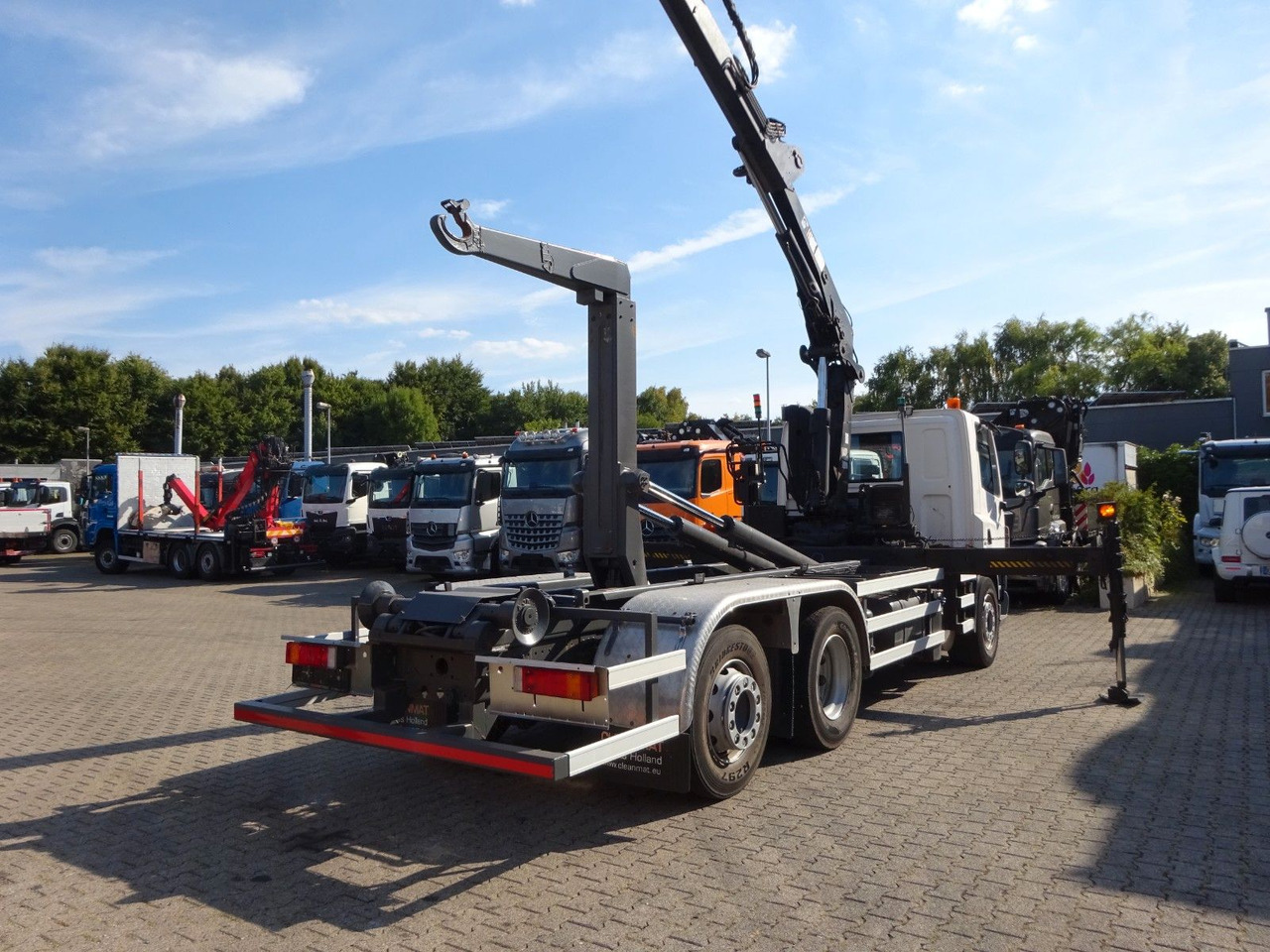 DAF 28-250 CF Abroller + HIA B195-3 Kran - Φορτηγό φόρτωσης γάντζου, Φορτηγό με γερανό: φωτογραφία 5 DAF 28-250 CF Abroller + HIA B195-3 Kran - Φορτηγό φόρτωσης γάντζου, Φορτηγό με γερανό: φωτογραφία 5