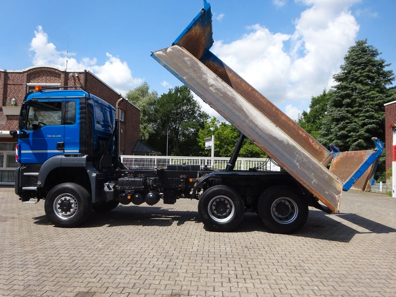 MAN 26.420 TGS MEILER 3Skipper + Bordmatik 6x6 - Φορτηγό ανατρεπόμενο, Φορτηγό με γερανό: φωτογραφία 3 MAN 26.420 TGS MEILER 3Skipper + Bordmatik 6x6 - Φορτηγό ανατρεπόμενο, Φορτηγό με γερανό: φωτογραφία 3
