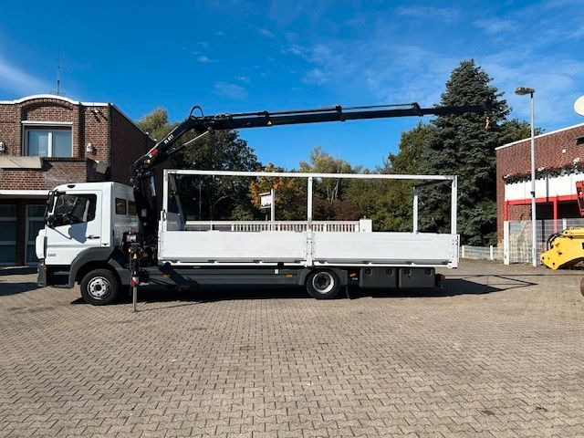 Mercedes-Benz 1221 Pritsche + HIAB XS077 ES 3 - 4x2 weiß - Φορτηγό με ανοιχτή καρότσα, Φορτηγό με γερανό: φωτογραφία 2 Mercedes-Benz 1221 Pritsche + HIAB XS077 ES 3 - 4x2 weiß - Φορτηγό με ανοιχτή καρότσα, Φορτηγό με γερανό: φωτογραφία 2