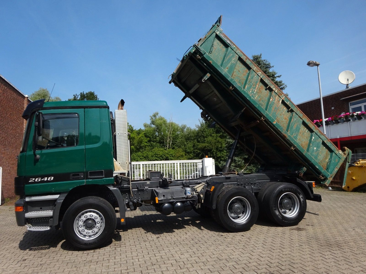 Mercedes-Benz 2648 Actros MEILLER 3SKipper 6x4 - Φορτηγό ανατρεπόμενο: φωτογραφία 4 Mercedes-Benz 2648 Actros MEILLER 3SKipper 6x4 - Φορτηγό ανατρεπόμενο: φωτογραφία 4