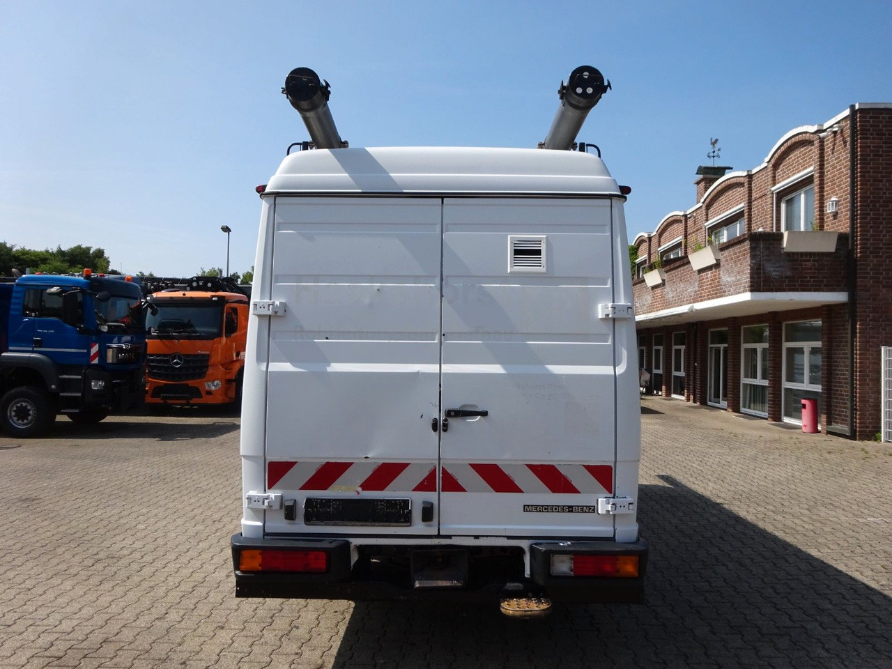 Βαν Mercedes-Benz 616D Vario Kastenwagen 4x2: φωτογραφία 6