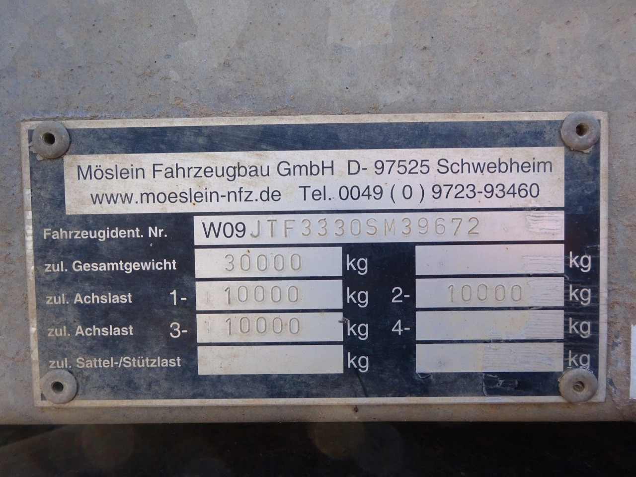 Ρυμούλκα με χαμηλό δάπεδο Möslein Tieflader Anhänger mit 3 Achsen und Rampen: φωτογραφία 15 Ρυμούλκα με χαμηλό δάπεδο Möslein Tieflader Anhänger mit 3 Achsen und Rampen: φωτογραφία 15