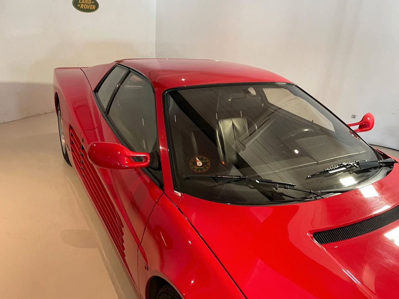 Ferrari Testarossa - Αυτοκίνητο: φωτογραφία 5 Ferrari Testarossa - Αυτοκίνητο: φωτογραφία 5