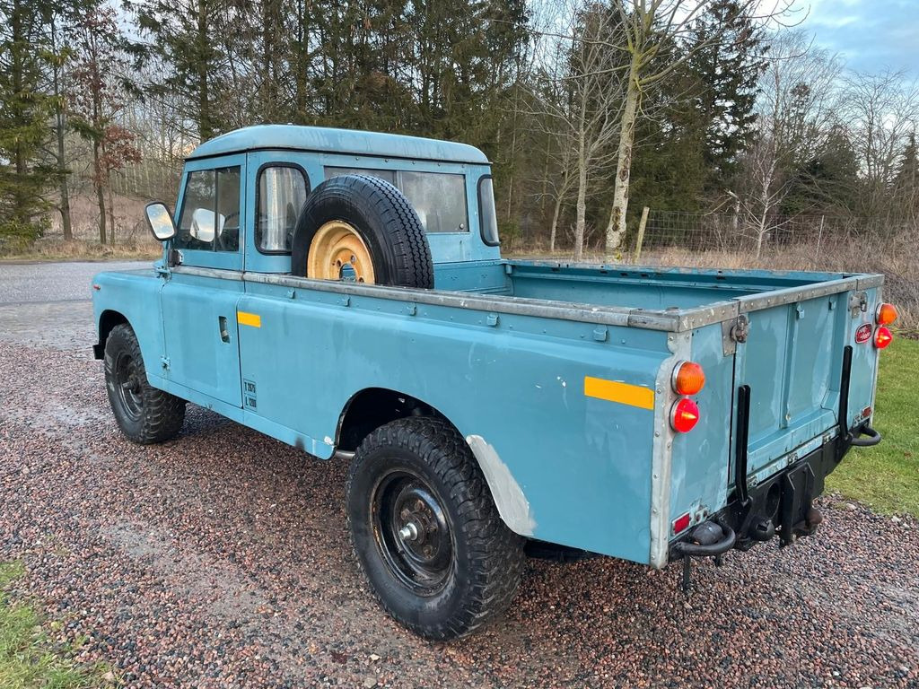 Land Rover Serie II A 109 Pickup - SUV: φωτογραφία 4 Land Rover Serie II A 109 Pickup - SUV: φωτογραφία 4