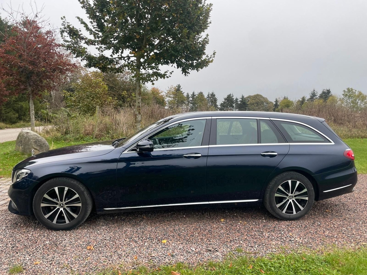 Mercedes-Benz E 220 T-Modell E 220 d *4Matic* - Station wagon: φωτογραφία 2 Mercedes-Benz E 220 T-Modell E 220 d *4Matic* - Station wagon: φωτογραφία 2