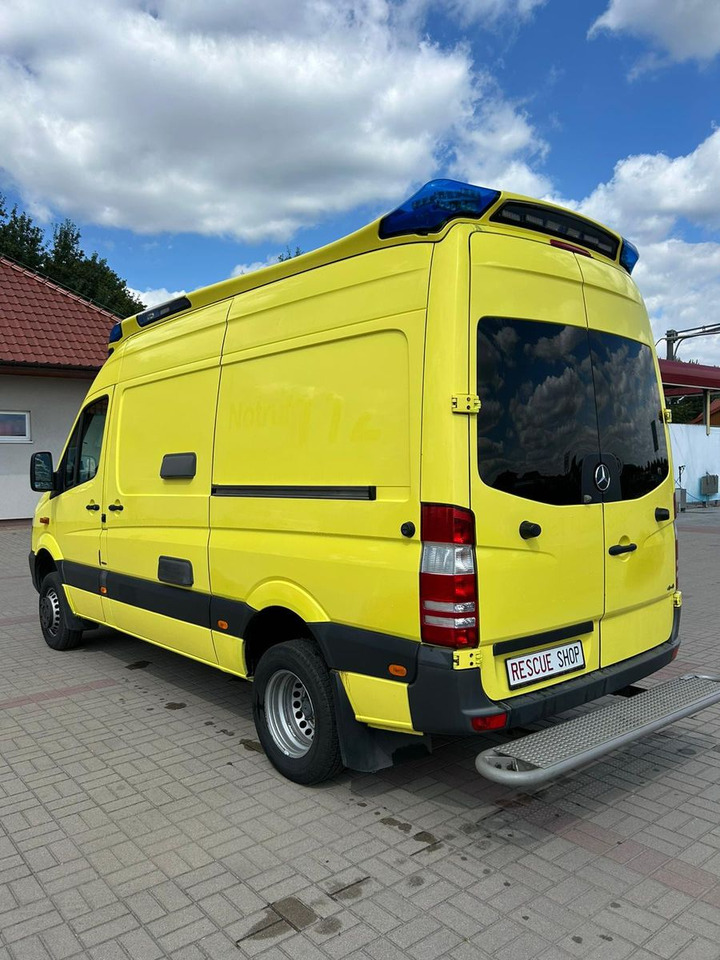 Mercedes-Benz Sprinter 519 CDI 4X4 **Ambulace** - Επιβατικό βαν: φωτογραφία 3 Mercedes-Benz Sprinter 519 CDI 4X4 **Ambulace** - Επιβατικό βαν: φωτογραφία 3