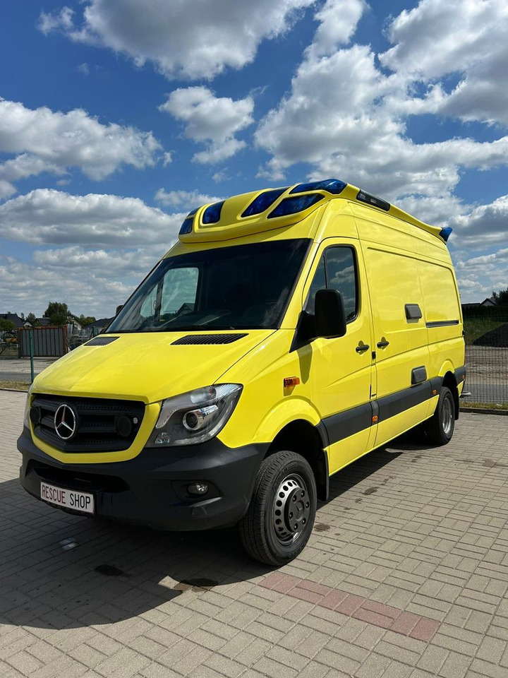 Mercedes-Benz Sprinter 519 CDI 4X4 **Ambulace** - Επιβατικό βαν: φωτογραφία 2 Mercedes-Benz Sprinter 519 CDI 4X4 **Ambulace** - Επιβατικό βαν: φωτογραφία 2