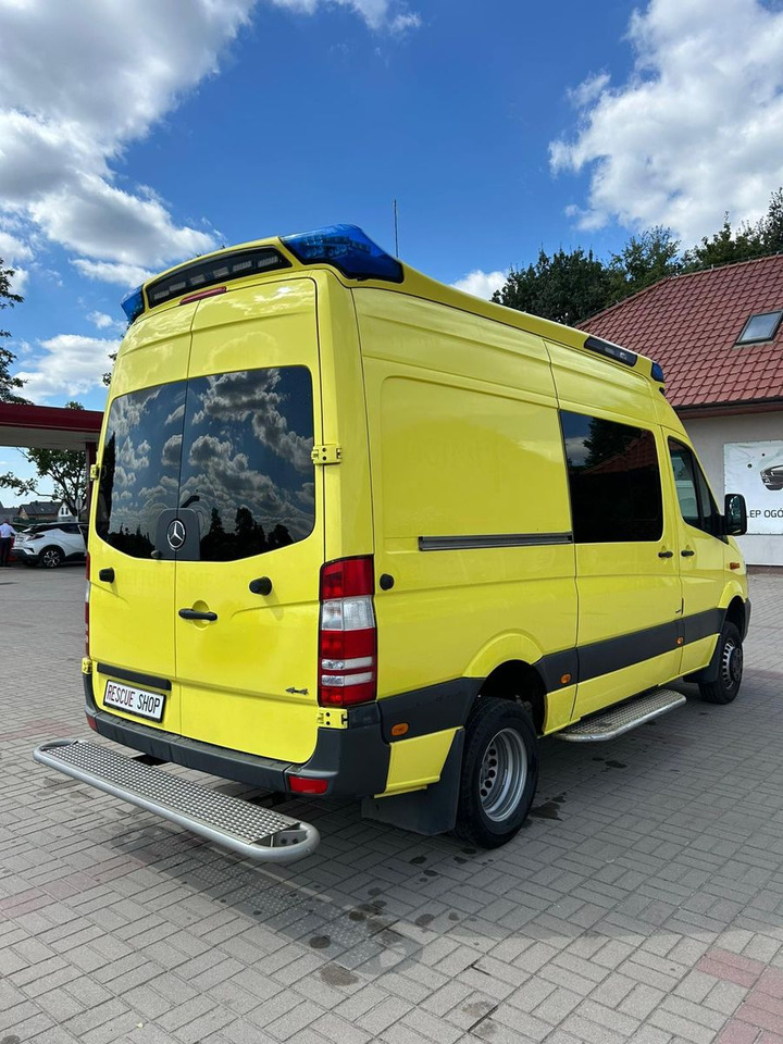 Mercedes-Benz Sprinter 519 CDI 4X4 **Ambulace** - Επιβατικό βαν: φωτογραφία 4 Mercedes-Benz Sprinter 519 CDI 4X4 **Ambulace** - Επιβατικό βαν: φωτογραφία 4