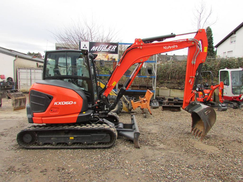 Kubota KX 060-5 HI Minibagger 49.500 EUR - Μίνι εκσκαφέας: φωτογραφία 1 Kubota KX 060-5 HI Minibagger 49.500 EUR - Μίνι εκσκαφέας: φωτογραφία 1