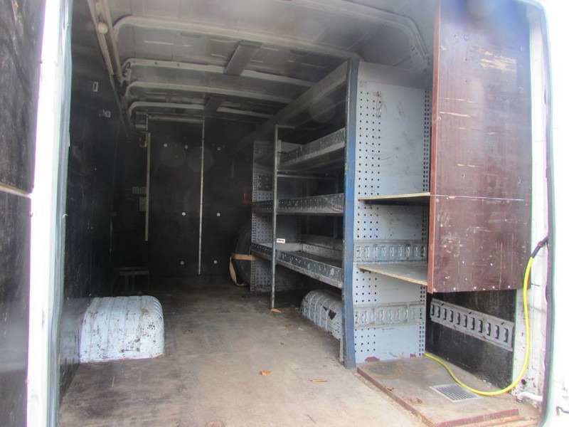 Mercedes-Benz 813 D Vario Kastenwagen - Φορτηγό κόφα: φωτογραφία 4 Mercedes-Benz 813 D Vario Kastenwagen - Φορτηγό κόφα: φωτογραφία 4