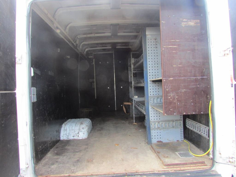 Mercedes-Benz 813 D Vario Kastenwagen - Φορτηγό κόφα: φωτογραφία 5 Mercedes-Benz 813 D Vario Kastenwagen - Φορτηγό κόφα: φωτογραφία 5