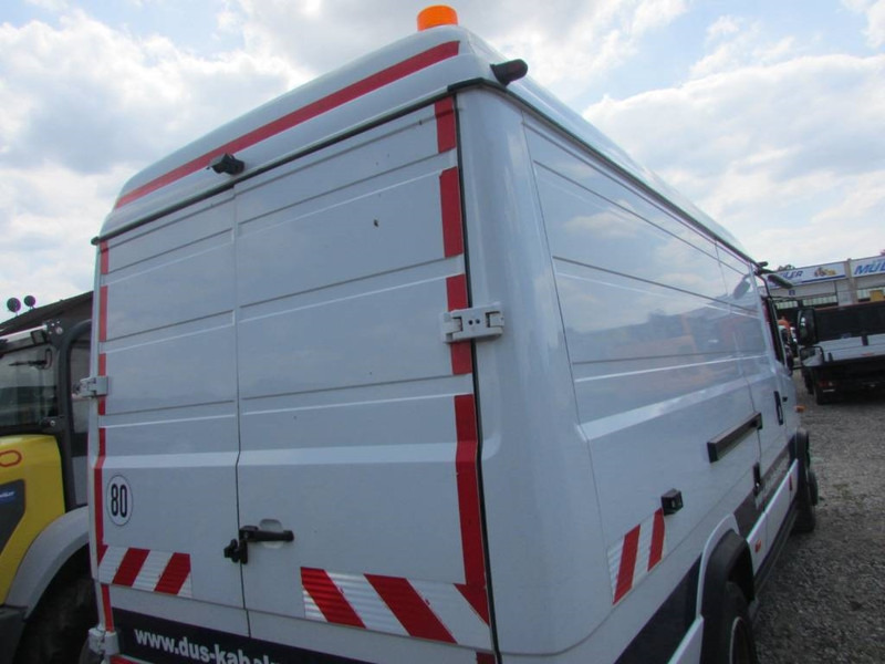 Mercedes-Benz 813 D Vario Kastenwagen - Φορτηγό κόφα: φωτογραφία 3 Mercedes-Benz 813 D Vario Kastenwagen - Φορτηγό κόφα: φωτογραφία 3