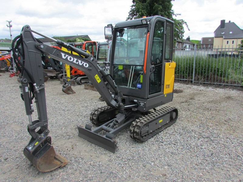 Volvo EC 18 E Minibagger 23.500 EUR - Μίνι εκσκαφέας: φωτογραφία 2 Volvo EC 18 E Minibagger 23.500 EUR - Μίνι εκσκαφέας: φωτογραφία 2