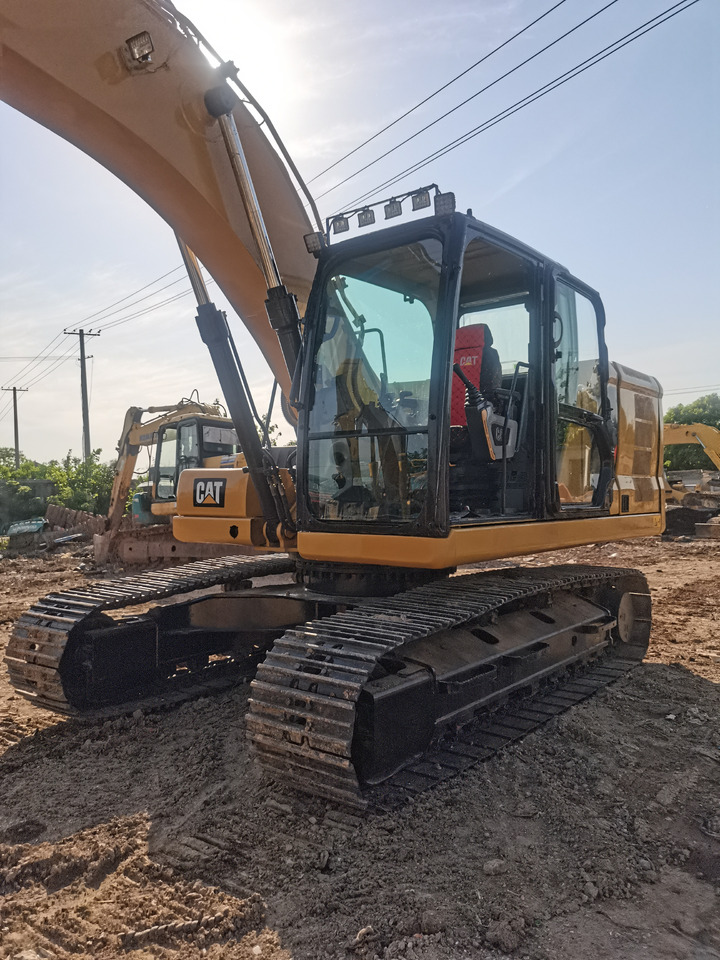 CATERPILLAR 320GC - Ερπυστριοφόρος εκσκαφέας: φωτογραφία 3 CATERPILLAR 320GC - Ερπυστριοφόρος εκσκαφέας: φωτογραφία 3