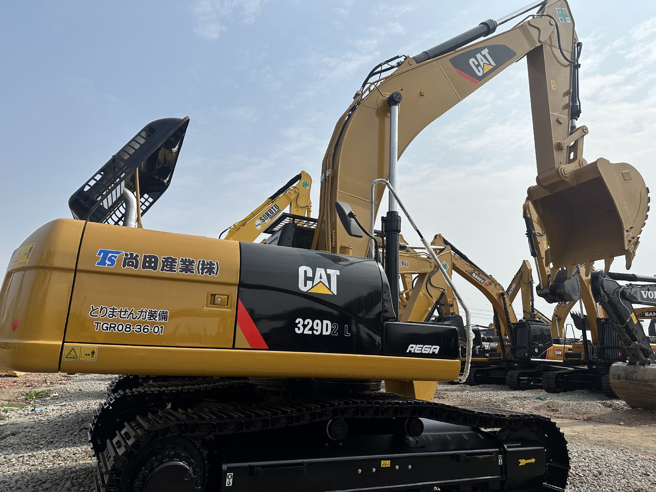 CATERPILLAR 329D2L - Ερπυστριοφόρος εκσκαφέας: φωτογραφία 1 CATERPILLAR 329D2L - Ερπυστριοφόρος εκσκαφέας: φωτογραφία 1