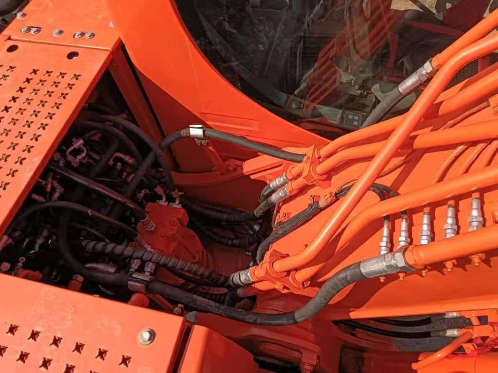 Doosan DX150 - Ερπυστριοφόρος εκσκαφέας: φωτογραφία 3 Doosan DX150 - Ερπυστριοφόρος εκσκαφέας: φωτογραφία 3