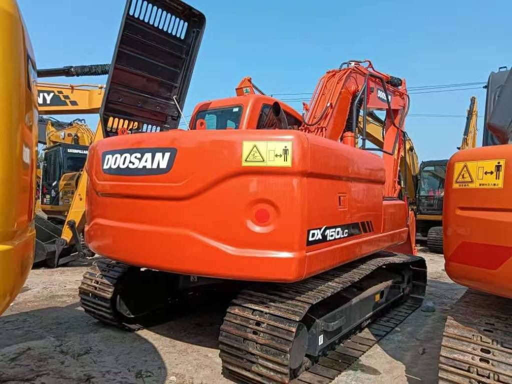 Doosan DX150 - Ερπυστριοφόρος εκσκαφέας: φωτογραφία 4 Doosan DX150 - Ερπυστριοφόρος εκσκαφέας: φωτογραφία 4