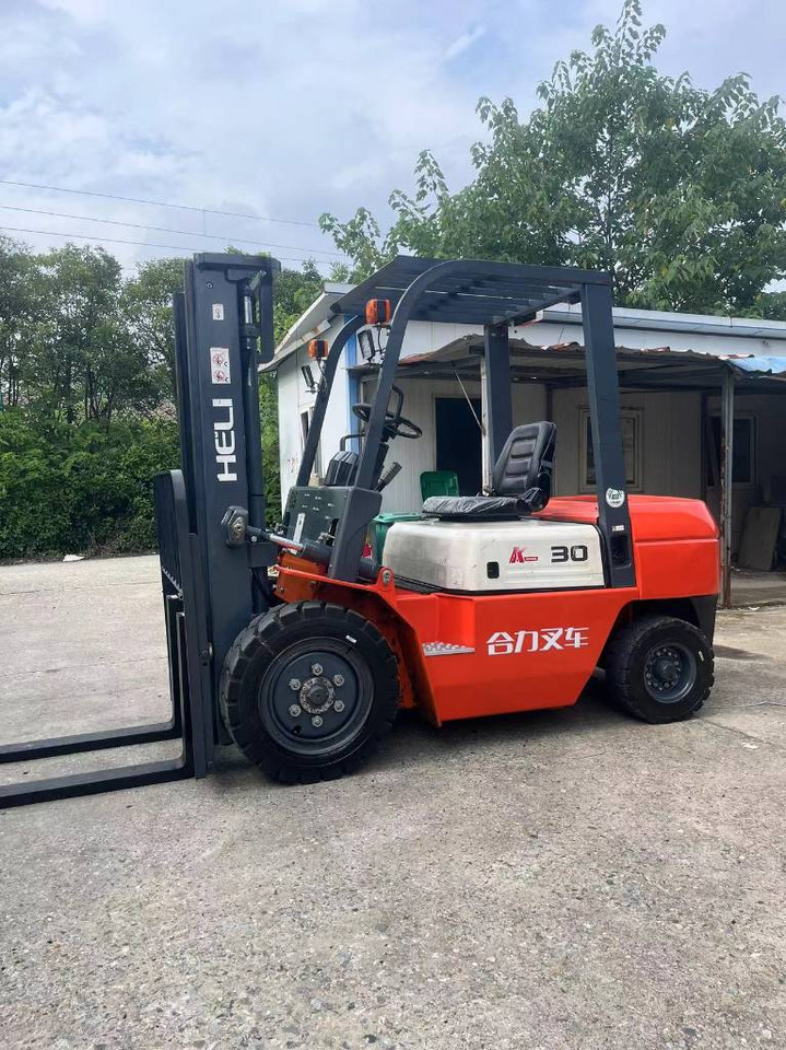 Heli K30 - Περονοφόρο όχημα: φωτογραφία 4 Heli K30 - Περονοφόρο όχημα: φωτογραφία 4