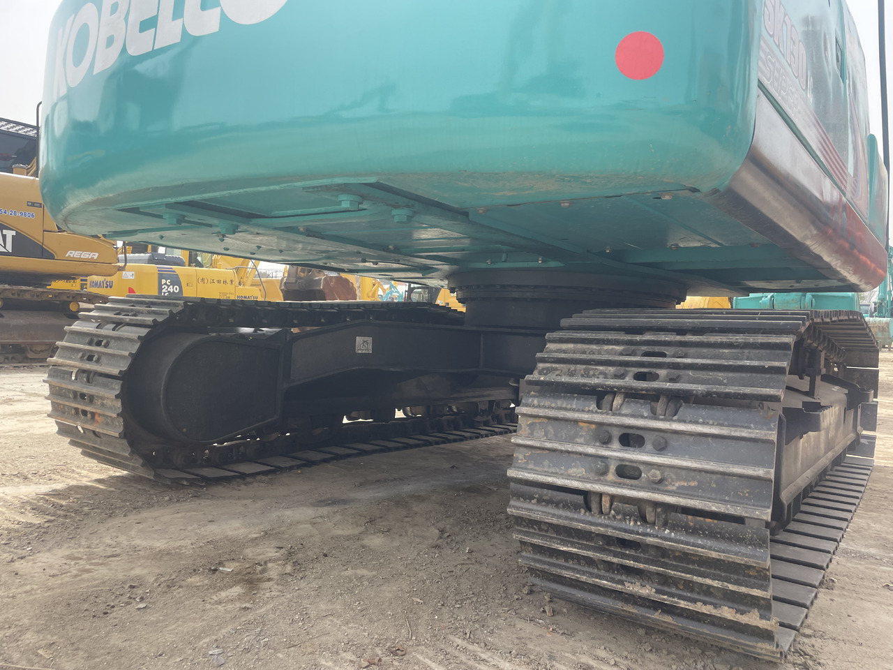 KOBELCO SK130-8 - Ερπυστριοφόρος εκσκαφέας: φωτογραφία 3 KOBELCO SK130-8 - Ερπυστριοφόρος εκσκαφέας: φωτογραφία 3