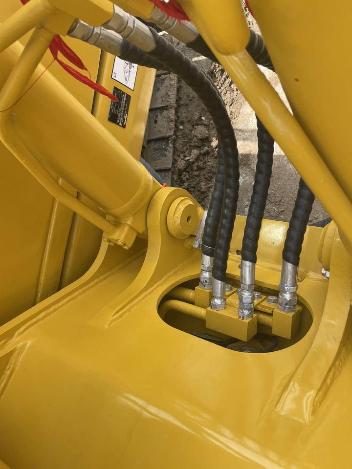 Μίσθωση KOMATSU PC 130-7 KOMATSU PC 130-7: φωτογραφία 11