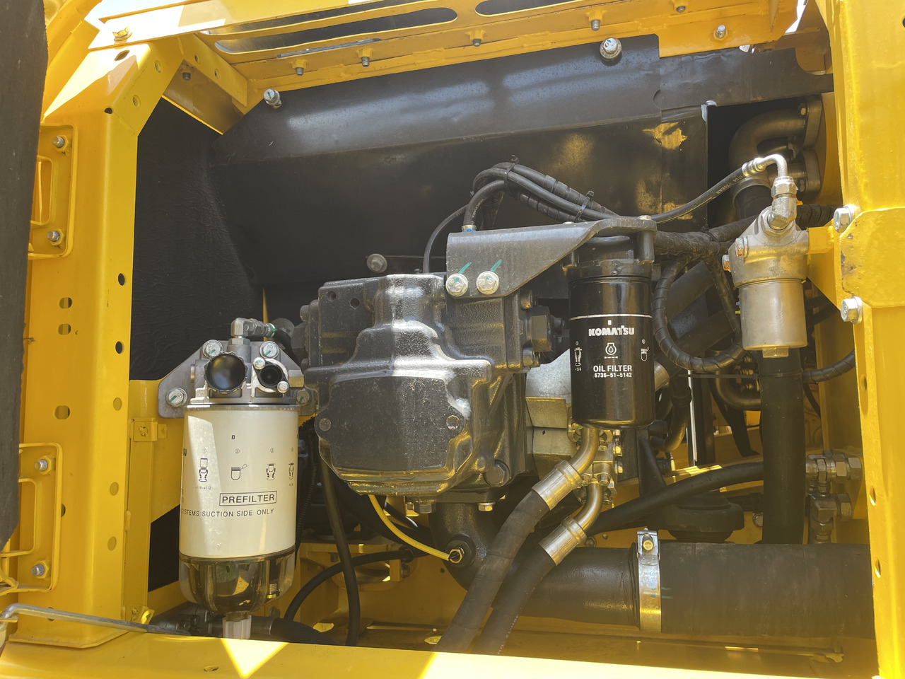 Μίσθωση KOMATSU PC 220-8 KOMATSU PC 220-8: φωτογραφία 8