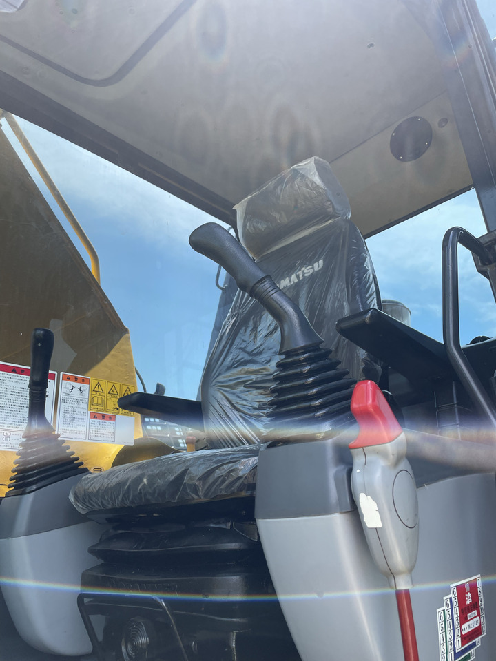 Μίσθωση KOMATSU PC 220-8 KOMATSU PC 220-8: φωτογραφία 6