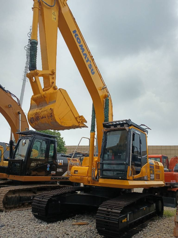 KOMATSU PC 220-8 - Ερπυστριοφόρος εκσκαφέας: φωτογραφία 2 KOMATSU PC 220-8 - Ερπυστριοφόρος εκσκαφέας: φωτογραφία 2