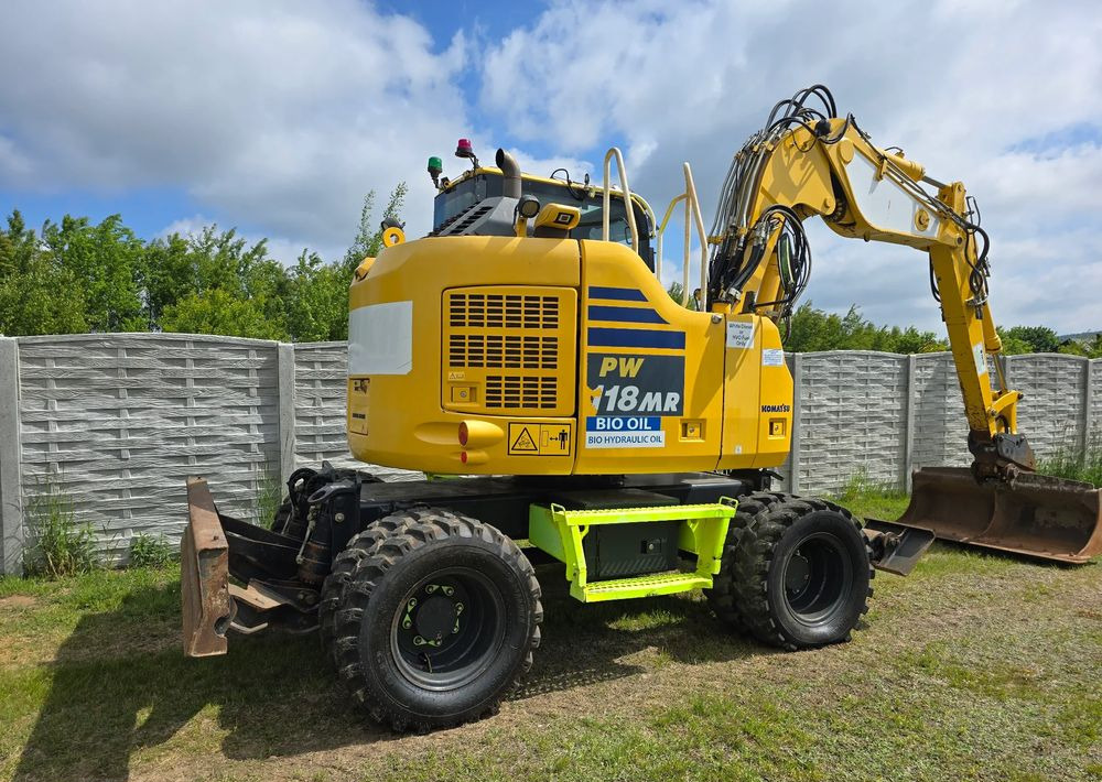 Komatsu - Τροχοφόρος εκσκαφέας: φωτογραφία 4 Komatsu - Τροχοφόρος εκσκαφέας: φωτογραφία 4