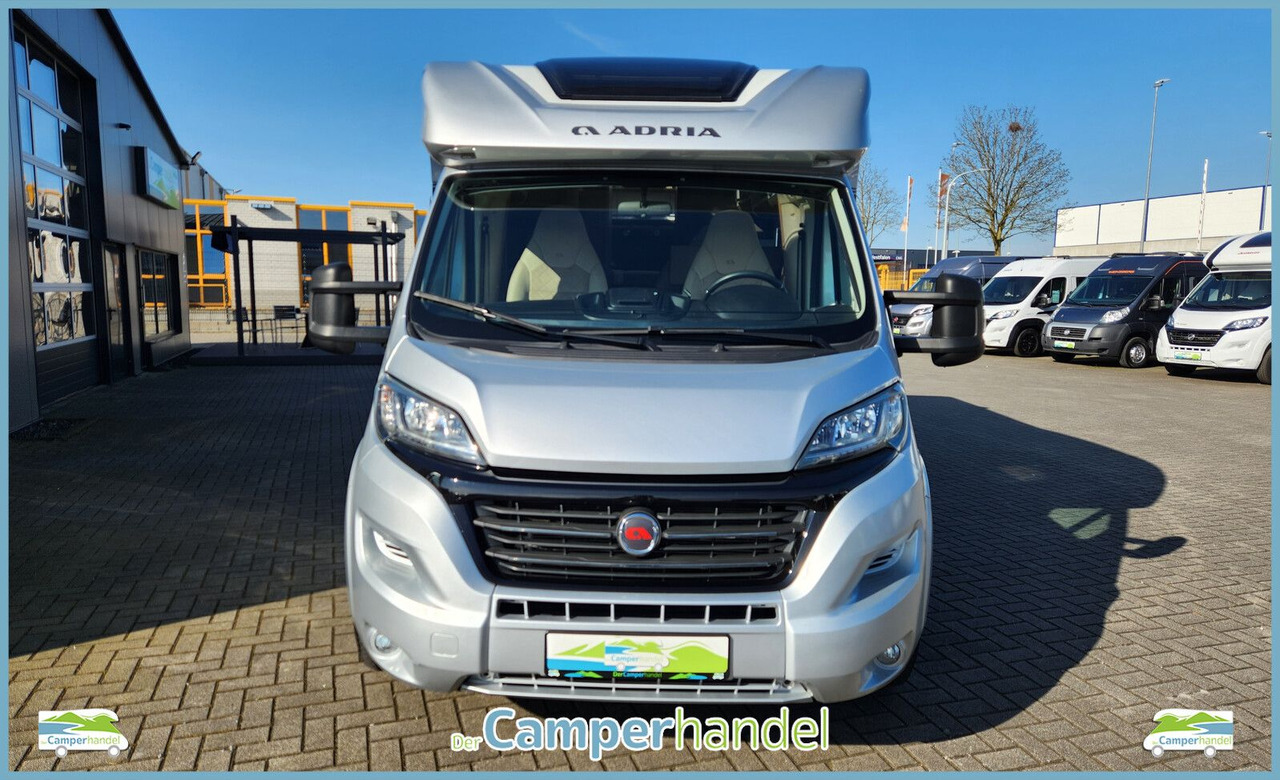 Adria Matrix Supreme 700 SL 1.HAND#AUTOMATIK#ALDE#VOLL - Ημιενιαίο αυτοκινούμενο: φωτογραφία 2 Adria Matrix Supreme 700 SL 1.HAND#AUTOMATIK#ALDE#VOLL - Ημιενιαίο αυτοκινούμενο: φωτογραφία 2