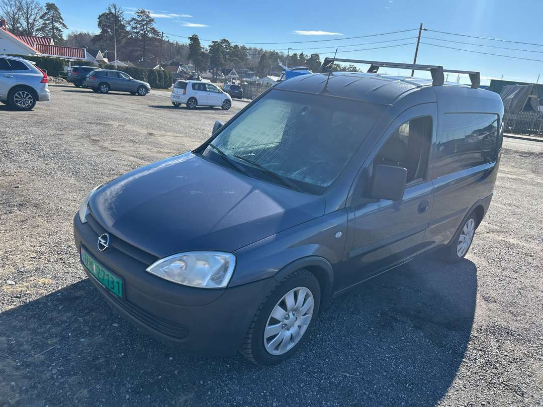 Αυτοκίνητο 2005 Varebil OPEL COMBO CDTI EU-godkjent: φωτογραφία 1