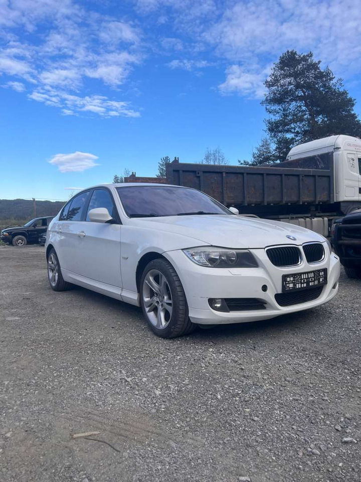 2009 BMW 316i Facelift (se mangellapp) - rep.-objekt - Αυτοκίνητο: φωτογραφία 3 2009 BMW 316i Facelift (se mangellapp) - rep.-objekt - Αυτοκίνητο: φωτογραφία 3
