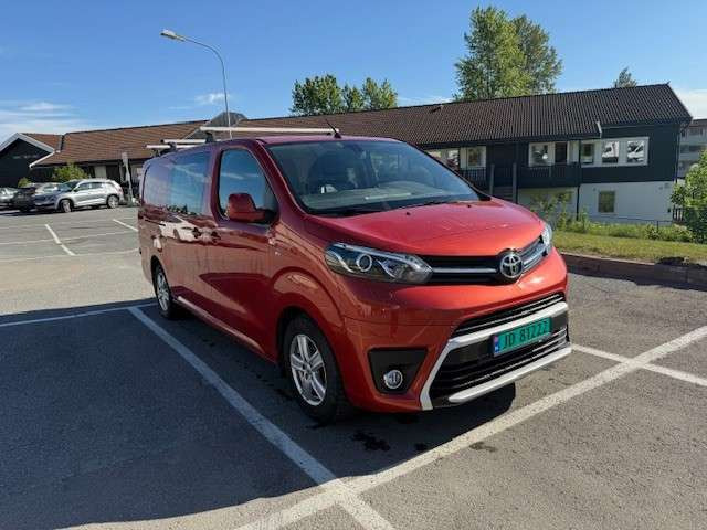 2017 Varebil Toyota Proace Lang utgave (Lav km stand) EU-Godkjent - Βαν: φωτογραφία 2 2017 Varebil Toyota Proace Lang utgave (Lav km stand) EU-Godkjent - Βαν: φωτογραφία 2