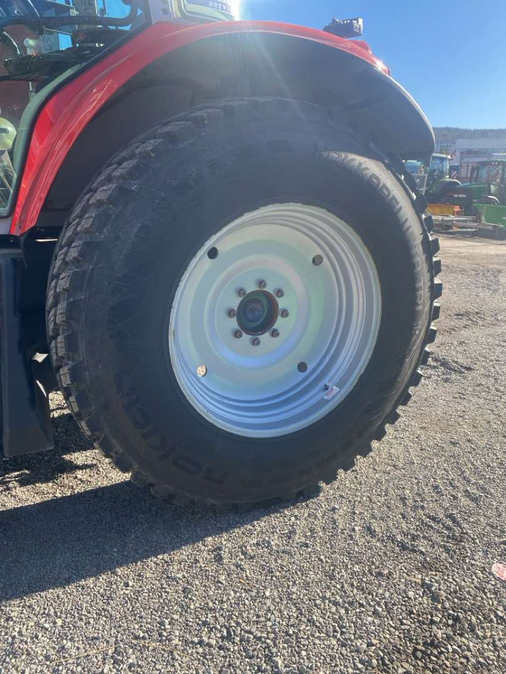 2023 Nokian Hakkapeliitta TRI industrihjul - Εργαλείο/ Εξοπλισμός: φωτογραφία 1 2023 Nokian Hakkapeliitta TRI industrihjul - Εργαλείο/ Εξοπλισμός: φωτογραφία 1