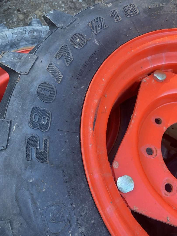 3stk Trelleborg TM700 på felg - Γεωργικά μηχανήματα: φωτογραφία 3 3stk Trelleborg TM700 på felg - Γεωργικά μηχανήματα: φωτογραφία 3