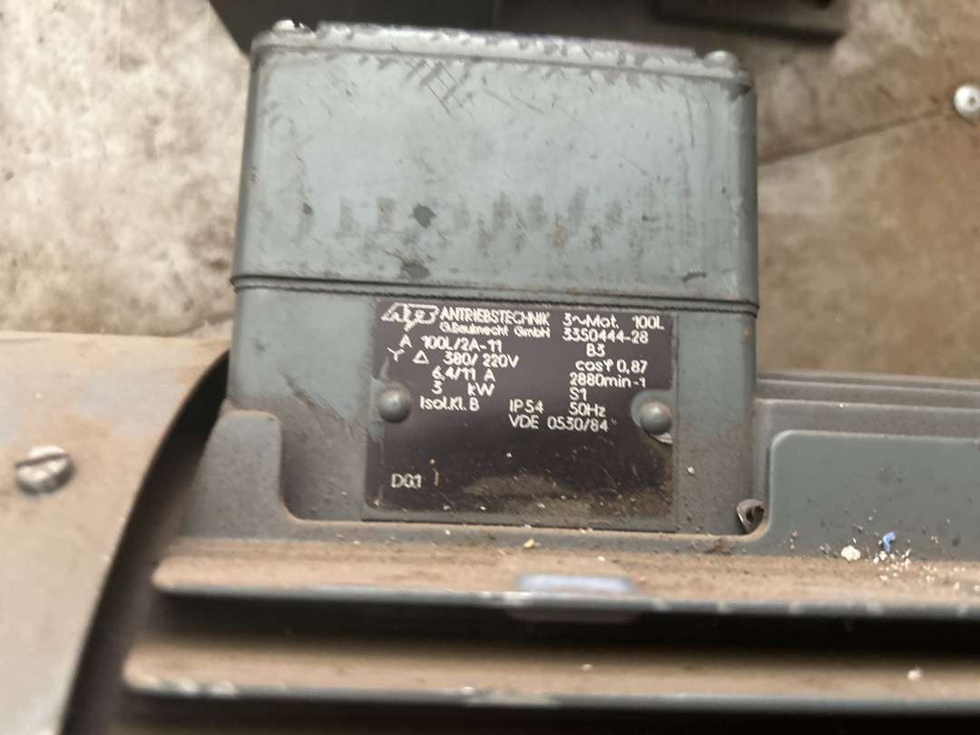 7 stk. elektromotorer (uten minstepris) - Εξοπλισμός γκαράζ: φωτογραφία 5 7 stk. elektromotorer (uten minstepris) - Εξοπλισμός γκαράζ: φωτογραφία 5