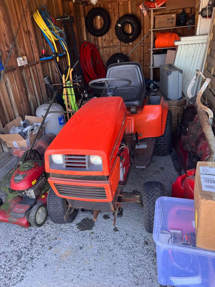 Ariens GT 17 Sitteklipper med kraftuttak (rep.-objekt) - Χλοοκοπτικό: φωτογραφία 1 Ariens GT 17 Sitteklipper med kraftuttak (rep.-objekt) - Χλοοκοπτικό: φωτογραφία 1