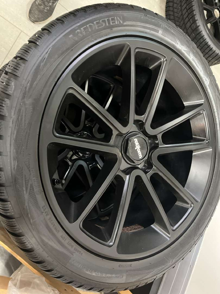 Eksklusive dekk og felger til Mercedes G-Class (G-Wagon) - Εργαλείο/ Εξοπλισμός: φωτογραφία 1 Eksklusive dekk og felger til Mercedes G-Class (G-Wagon) - Εργαλείο/ Εξοπλισμός: φωτογραφία 1