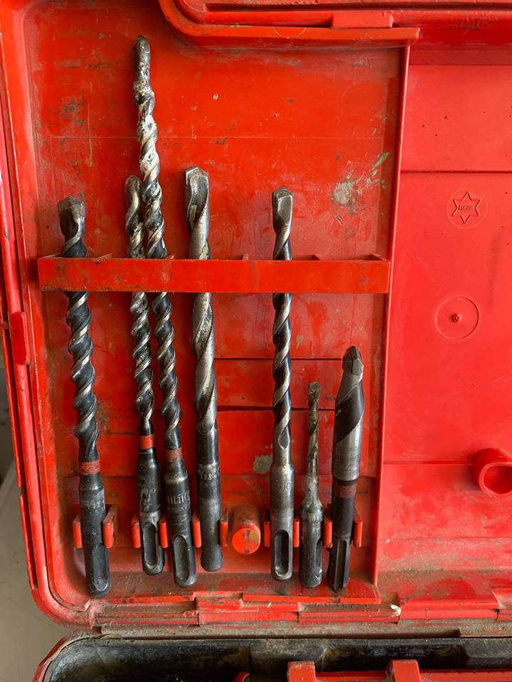 Hilti TE12 Borhammer - Εξοπλισμός γκαράζ: φωτογραφία 3 Hilti TE12 Borhammer - Εξοπλισμός γκαράζ: φωτογραφία 3