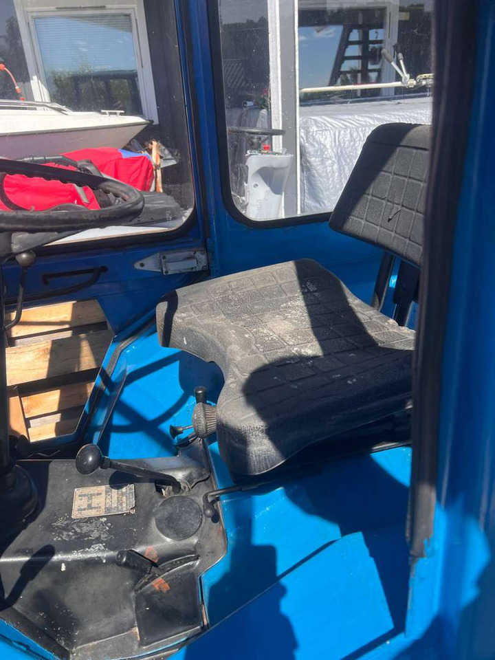 Iseki TX1500 brøyteskjær og feiekost - Τρακτέρ: φωτογραφία 3 Iseki TX1500 brøyteskjær og feiekost - Τρακτέρ: φωτογραφία 3