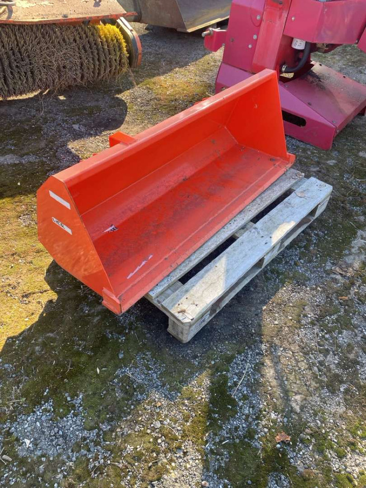 Kubota B1625 skuffe - Κουβάς για φορτωτή για Κατασκευή μηχανήματα: φωτογραφία 1 Kubota B1625 skuffe - Κουβάς για φορτωτή για Κατασκευή μηχανήματα: φωτογραφία 1