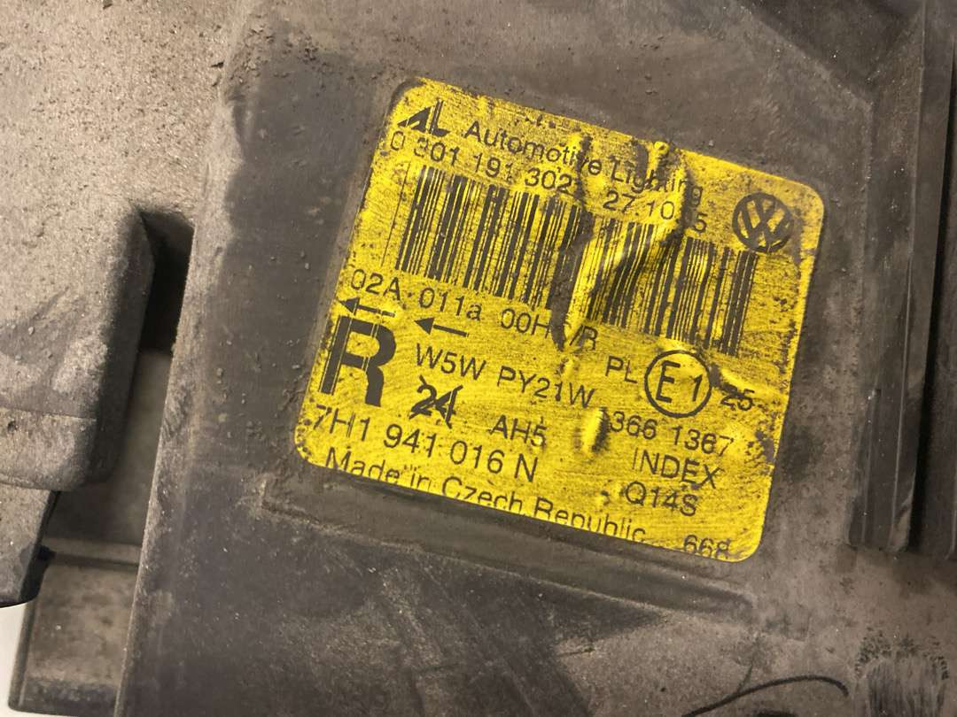 VW Transporter frontlykter - Εργαλείο/ Εξοπλισμός: φωτογραφία 2 VW Transporter frontlykter - Εργαλείο/ Εξοπλισμός: φωτογραφία 2