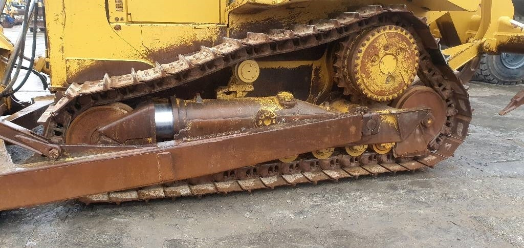 CAT D 6 T XL - Μπουλντόζα: φωτογραφία 3 CAT D 6 T XL - Μπουλντόζα: φωτογραφία 3