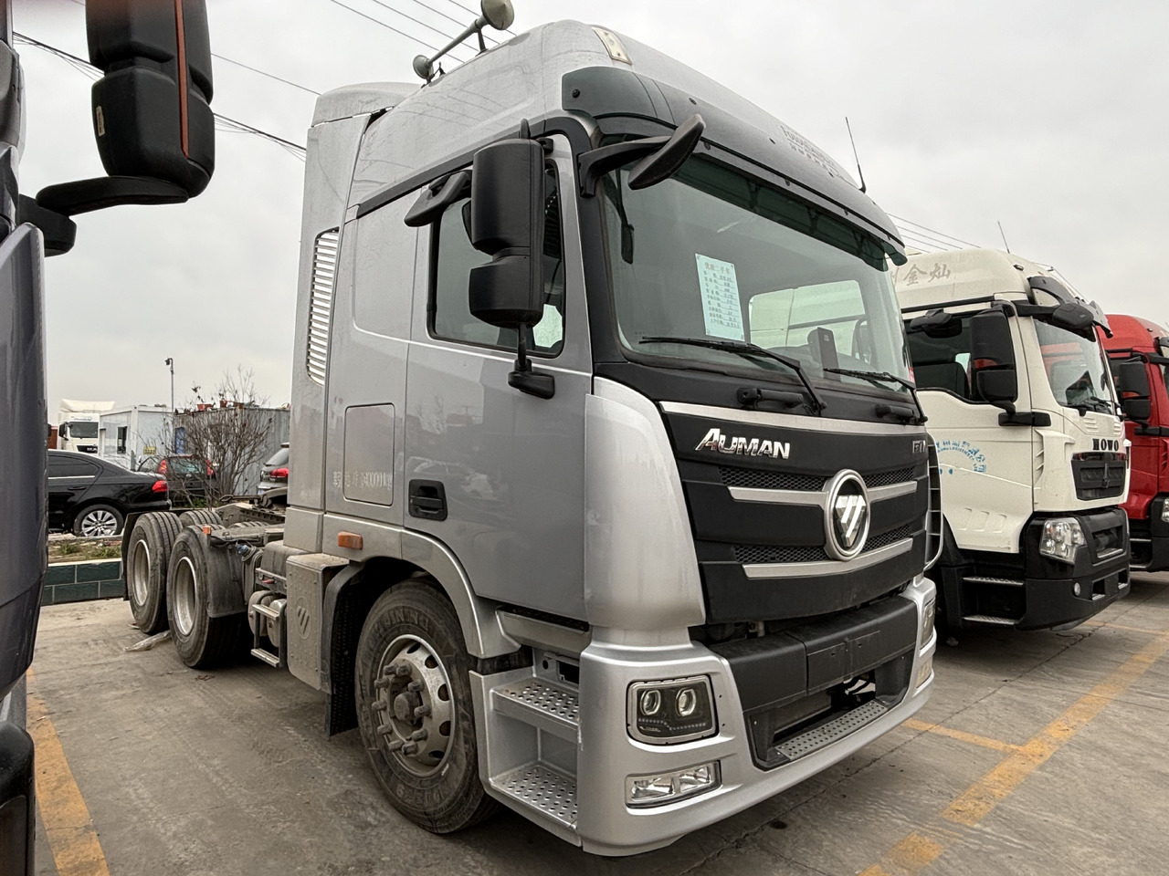 AUMAN GTL - Τράκτορας: φωτογραφία 1 AUMAN GTL - Τράκτορας: φωτογραφία 1