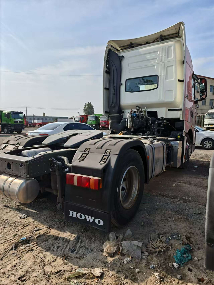 HOWO Tractor - Τράκτορας: φωτογραφία 4 HOWO Tractor - Τράκτορας: φωτογραφία 4