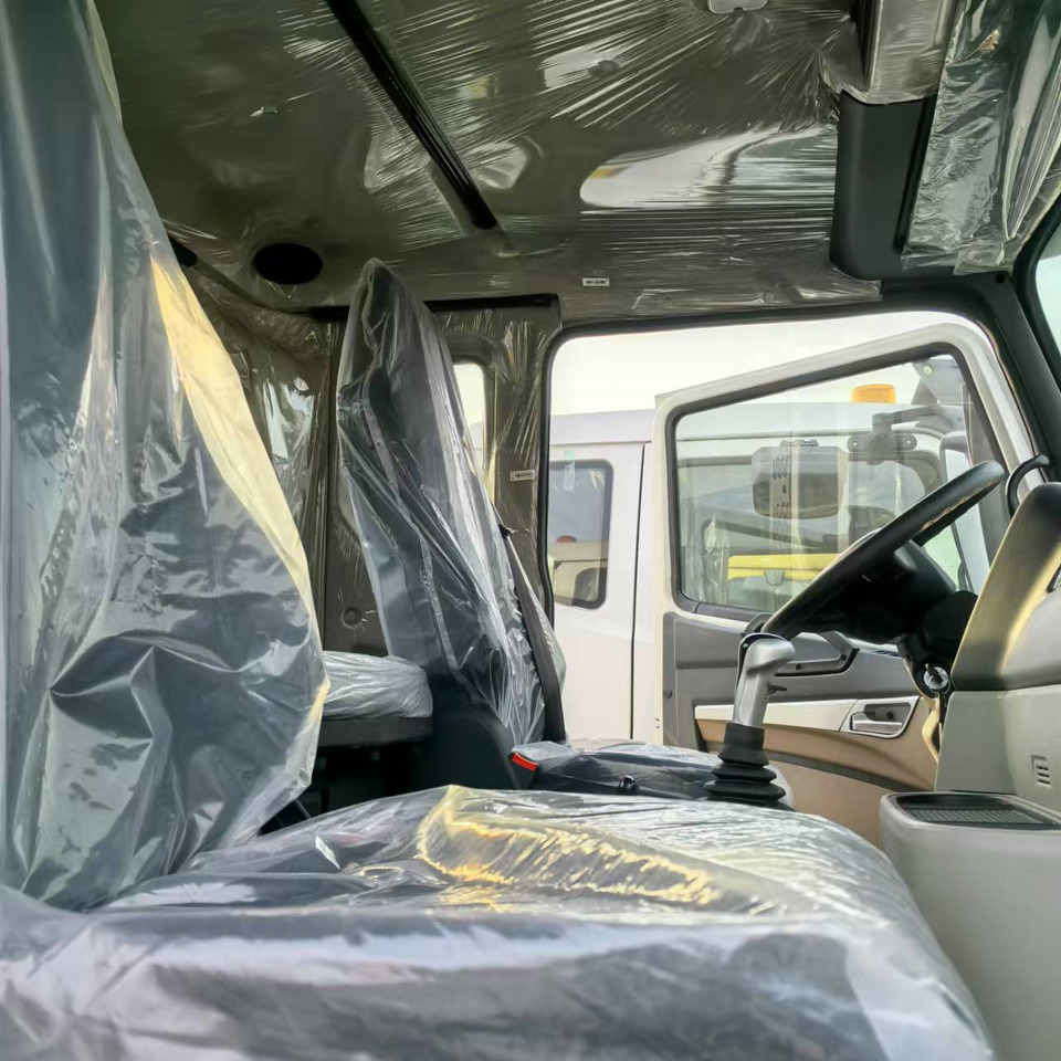 SINOTRUCK HOWO  - Τράκτορας: φωτογραφία 3 SINOTRUCK HOWO  - Τράκτορας: φωτογραφία 3