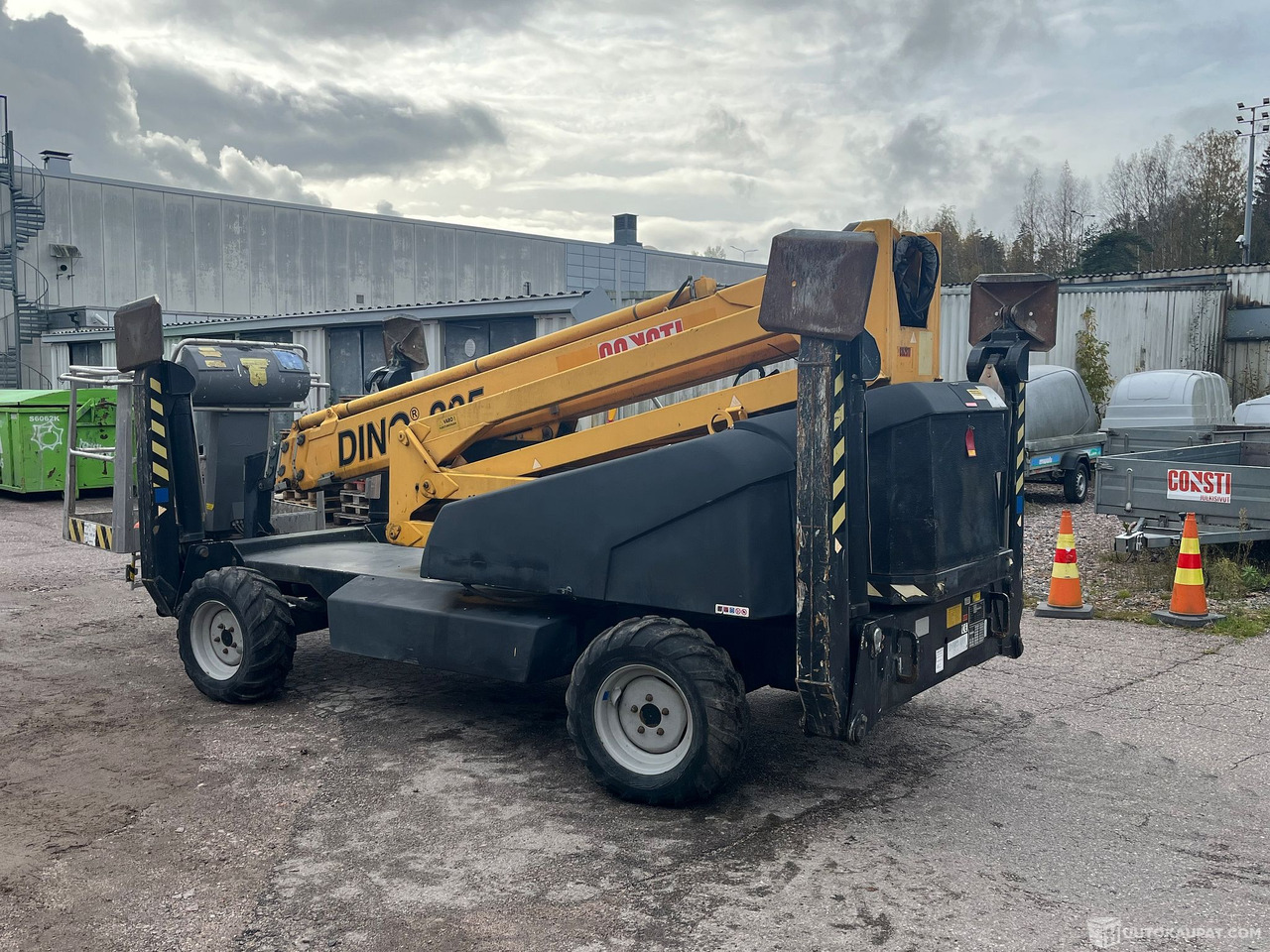 Dino 205RXT, Kuukulkija henkilönostin, Kymppi voimassa vuoteen 2029, 2005, Vantaa - Κατασκευή μηχανήματα: φωτογραφία 3 Dino 205RXT, Kuukulkija henkilönostin, Kymppi voimassa vuoteen 2029, 2005, Vantaa - Κατασκευή μηχανήματα: φωτογραφία 3